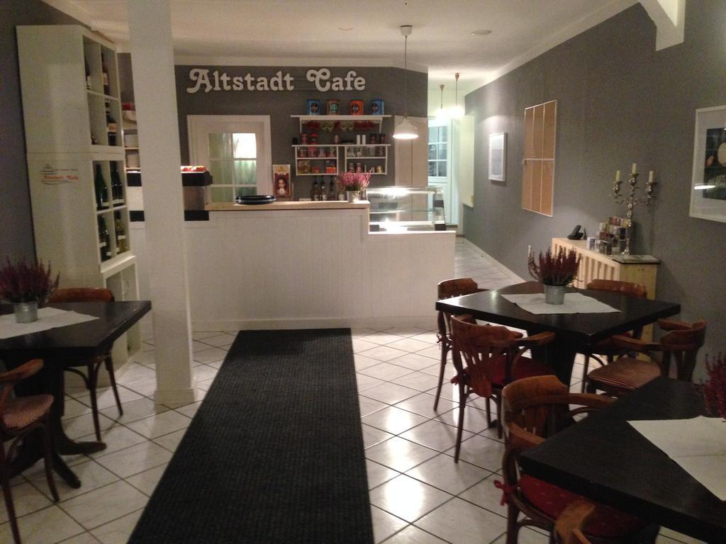 Altstadt Cafe هافلبرغ المظهر الخارجي الصورة